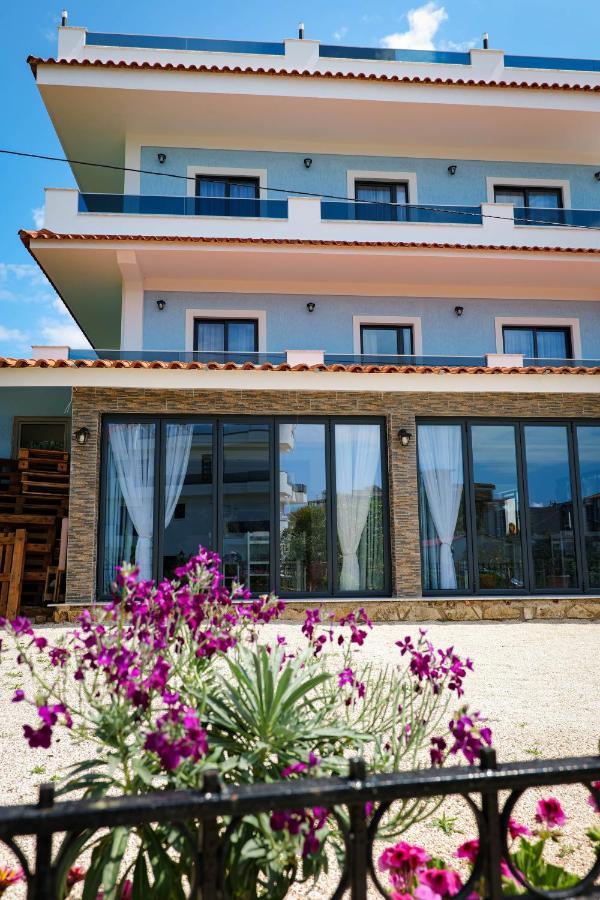 Venti Et Maris Hotel Ksamil Bagian luar foto