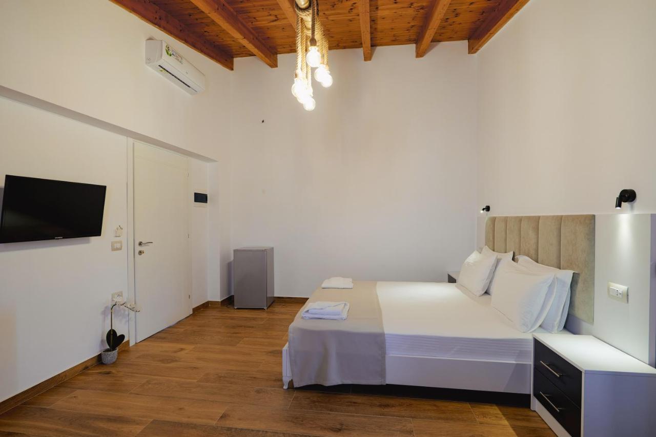 Venti Et Maris Hotel Ksamil Bagian luar foto
