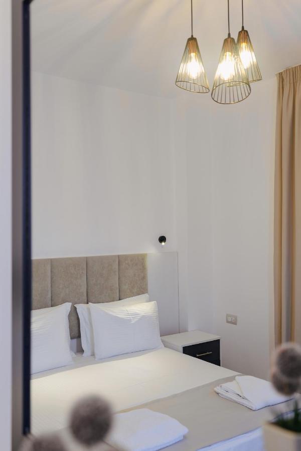 Venti Et Maris Hotel Ksamil Bagian luar foto